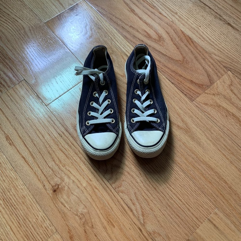 Blue Converse Chucks (size 6)